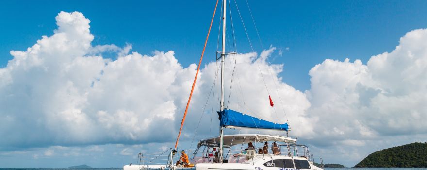 Catamaran VN - Du thuyền tại Nha Trang
