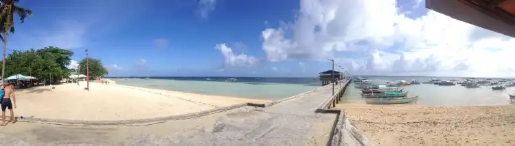 Hotels near General Luna Beach