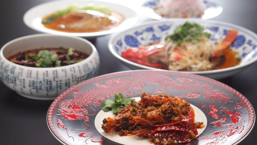 Chinese Restaurant Fan-Fahr