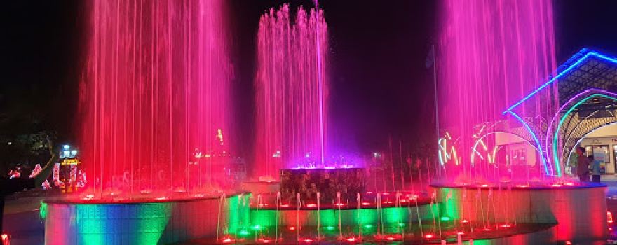 Quang Ninh Gate Tourist Attraction