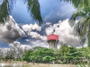 Shadhinota Park