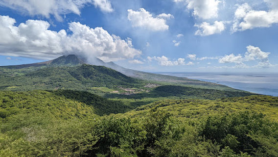 Garibaldi Hill Viewpoint