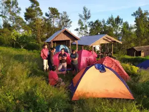 Bukit Paralayang Megasari