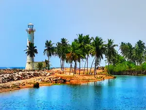 Oluvil Lighthouse | ஒலுவில் வெளிச்சவீடு | ඔලුවිල් ප්‍රදීපාගාරය