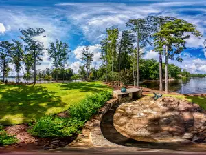 Cuscowilla on Lake Oconee