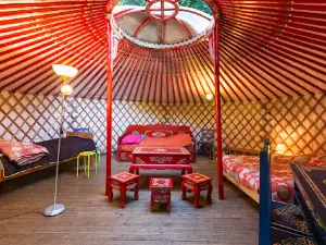 Camping Dinard | Village de Yourtes | Camping Beaussais | Camping Bretagne