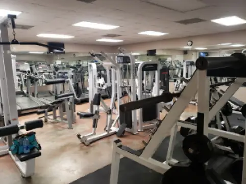 Island Dreams Tanning Salon