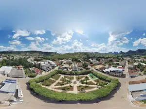 Praça De Cuparaque