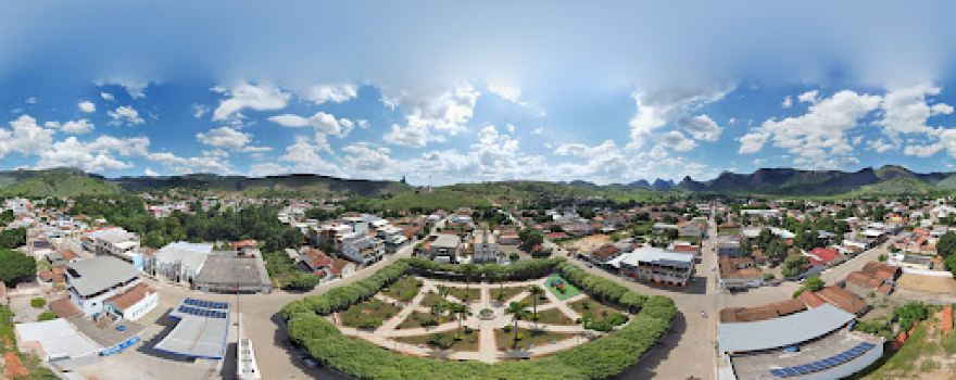 Praça De Cuparaque