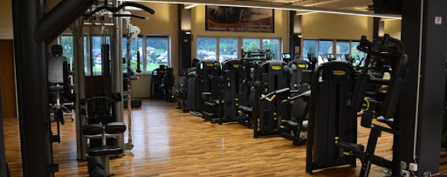Active World Mähr KG (Fitness Center & Gym)