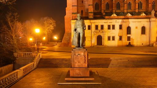 Pomnik Bolesława Chrobrego w Gnieźnie