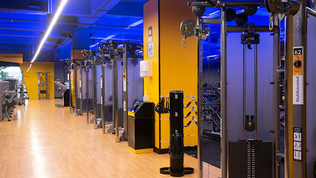 Gimnasio Smart Fit - Apopa