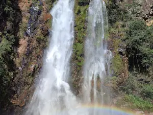Cachoeira Nascentes das Gerais.
