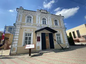 Bobrov city museum of local lore