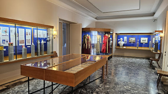 Museum Moedling - Thonetschlossl