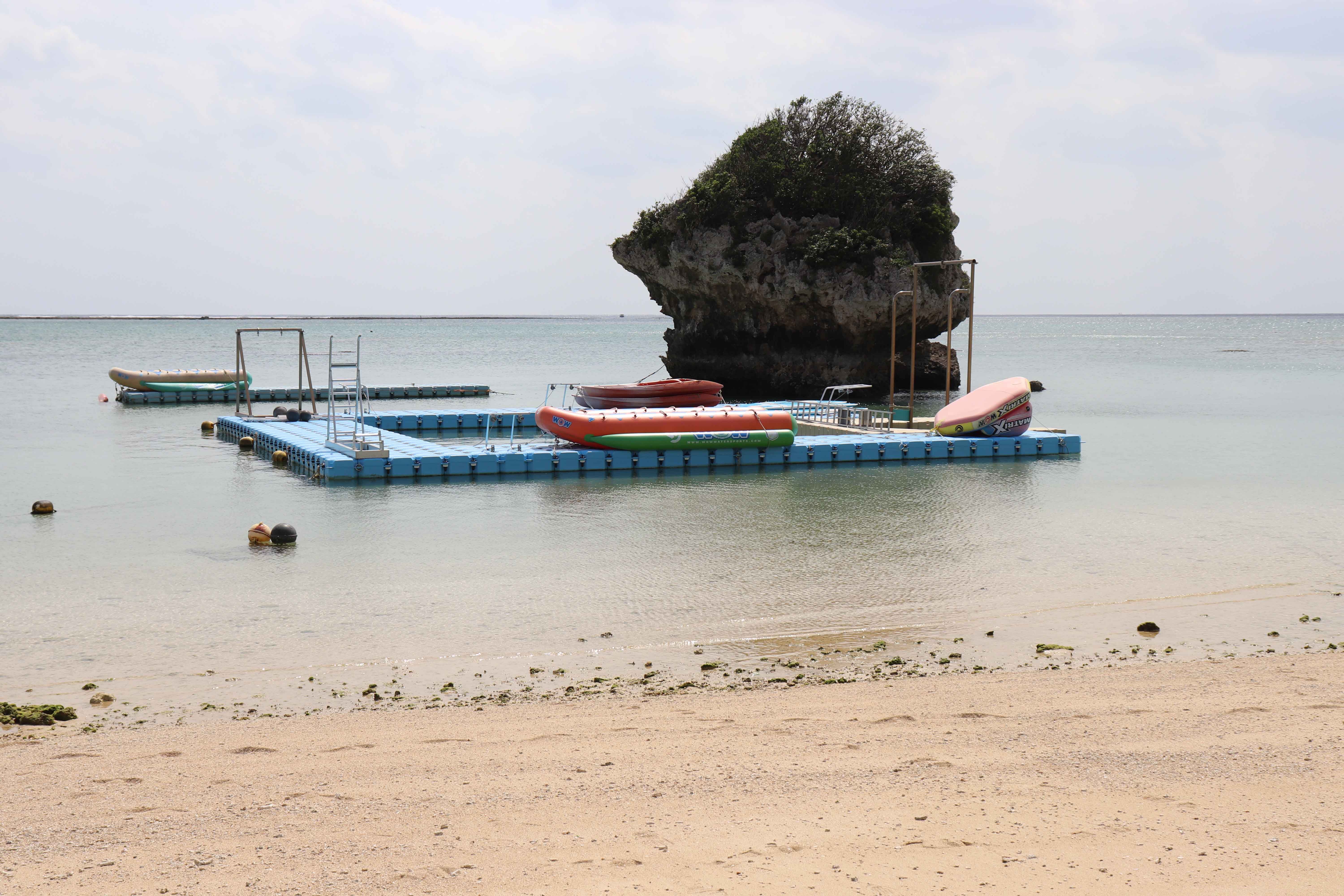 沖縄 南城 みーばるビーチ グラスボトムボート水中ツアー 予約