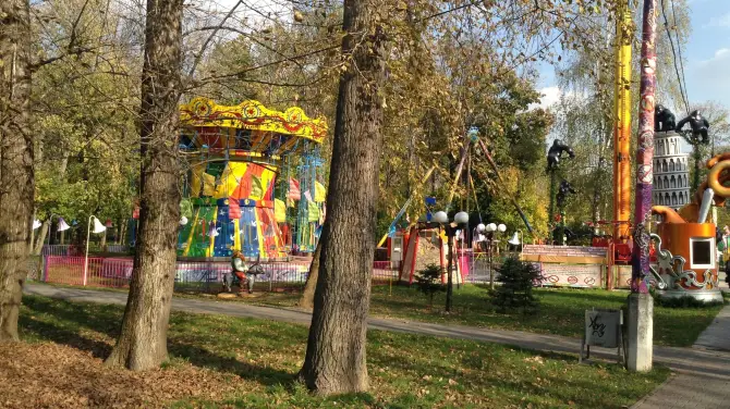 3_AV-Park