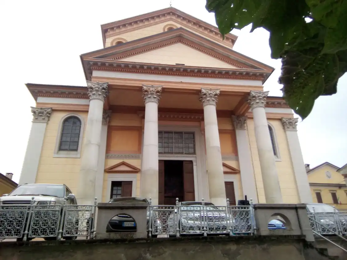 Hotel in zona Chiesa dei SS Pietro e Paolo