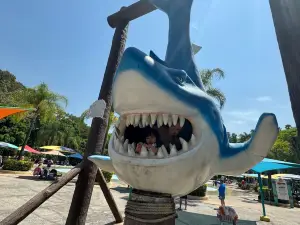 Six Flags Hurricane Harbor Oaxtepec