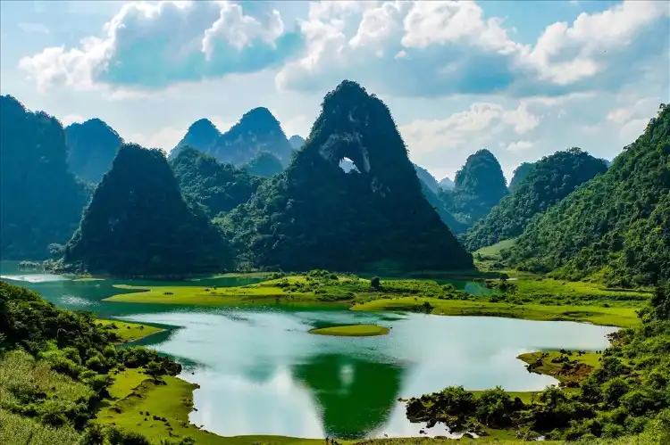 Hôtels à : Cao Chương