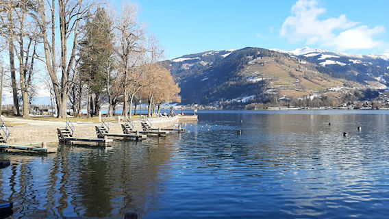 Zell am see esplanade