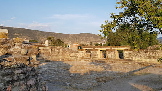 Grupo del Arroyo (Z.A. de Mitla)