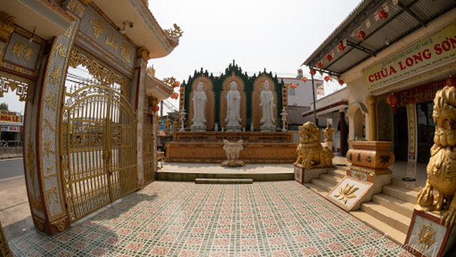 Long Son Temple