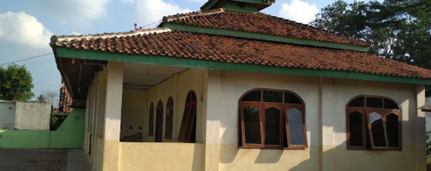 1561. Masjid NUR HIDAYAH Gunung Agung