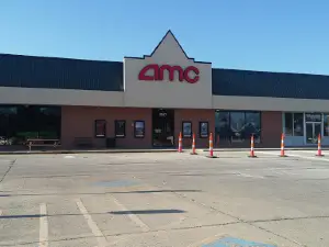 AMC CLASSIC Centralia 5