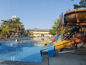 Agung Fantasi Waterpark