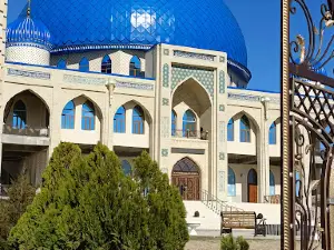 Central mosque "Karnak"