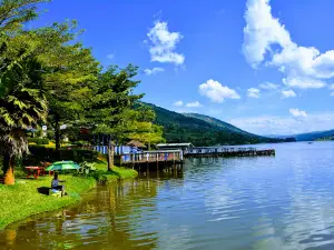 Lake Muhazi