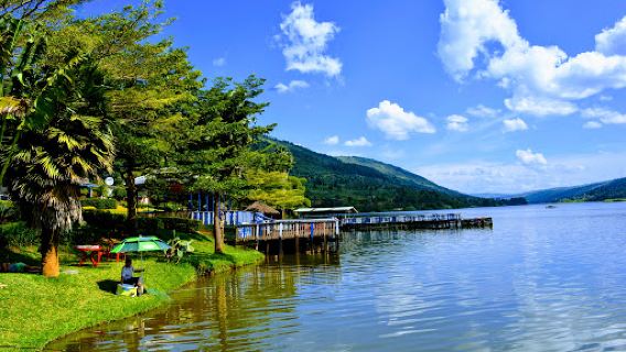 Lake Muhazi