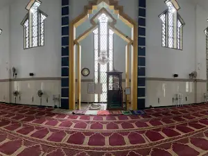 Masjid Al-Husaini