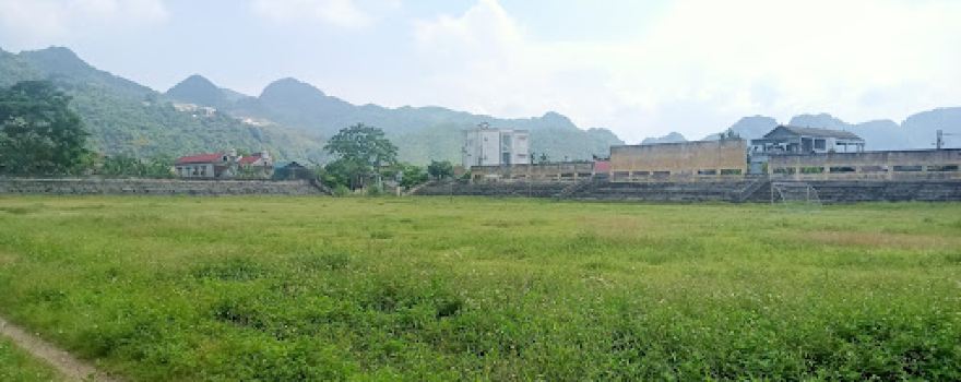 Sân Vận Động Lục Yên