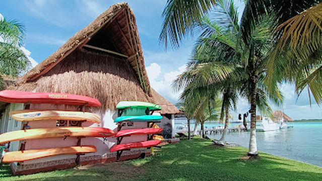 Club naval Bacalar