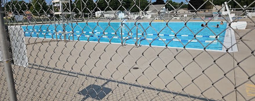 Mendota Swimming Pool