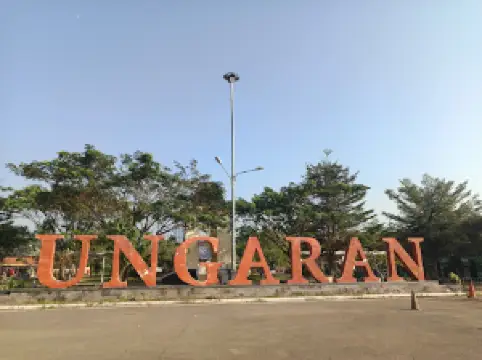 Alun-Alun Bung Karno