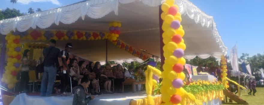 Lapangan E.A. Mangindaan Pondang
