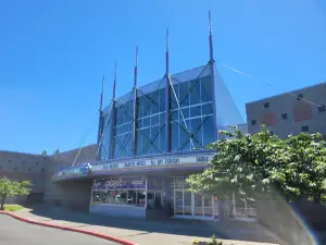 Regal Evergreen Parkway