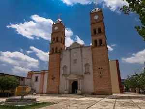 Parroquia "San Bartolome Apóstol"