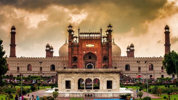 Badshahi Mosque