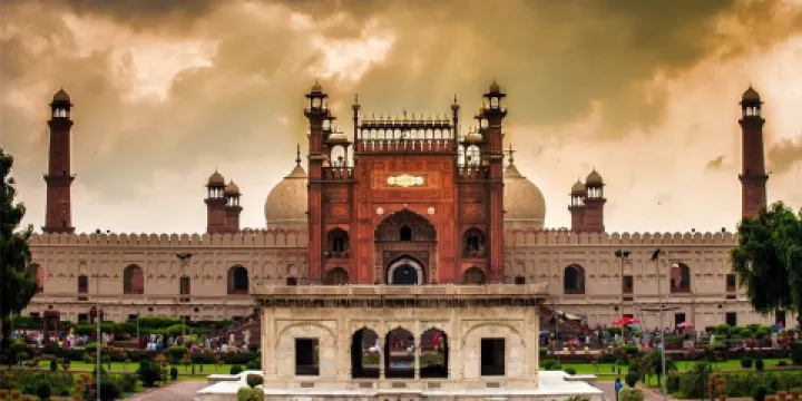 巴德夏希清真寺