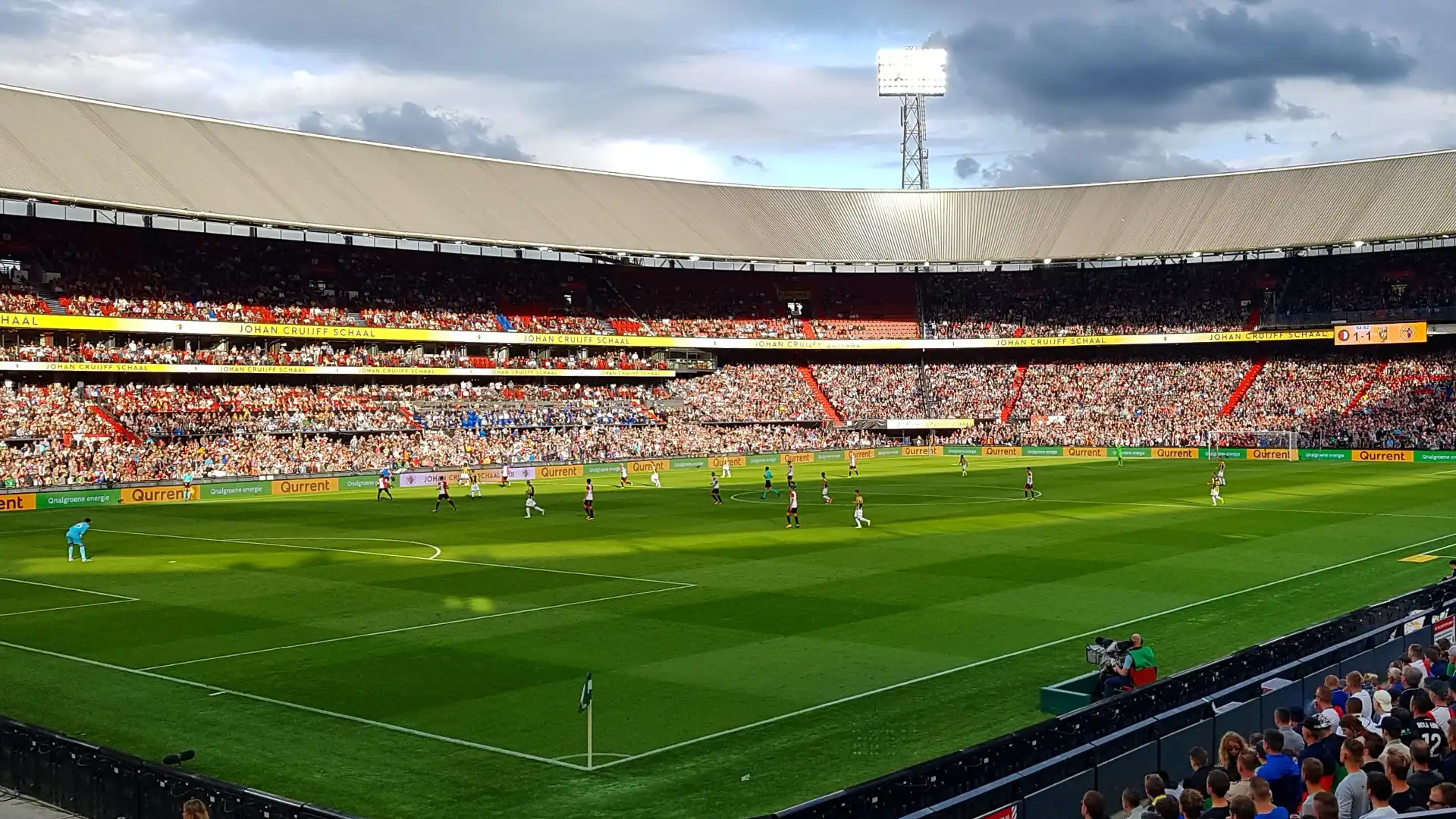 Hotels near Feyenoord Stadium