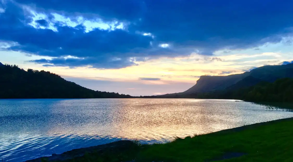 Hotels near Glencar lake