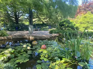 Quad City Botanical Center