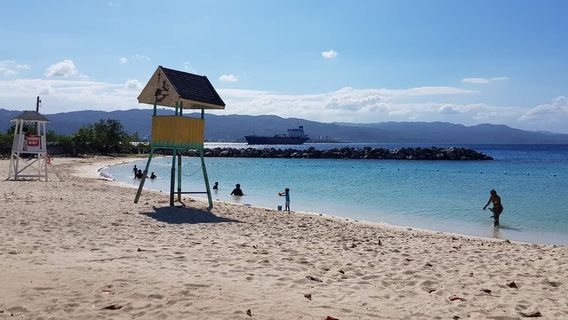 Walter Fletcher Beach