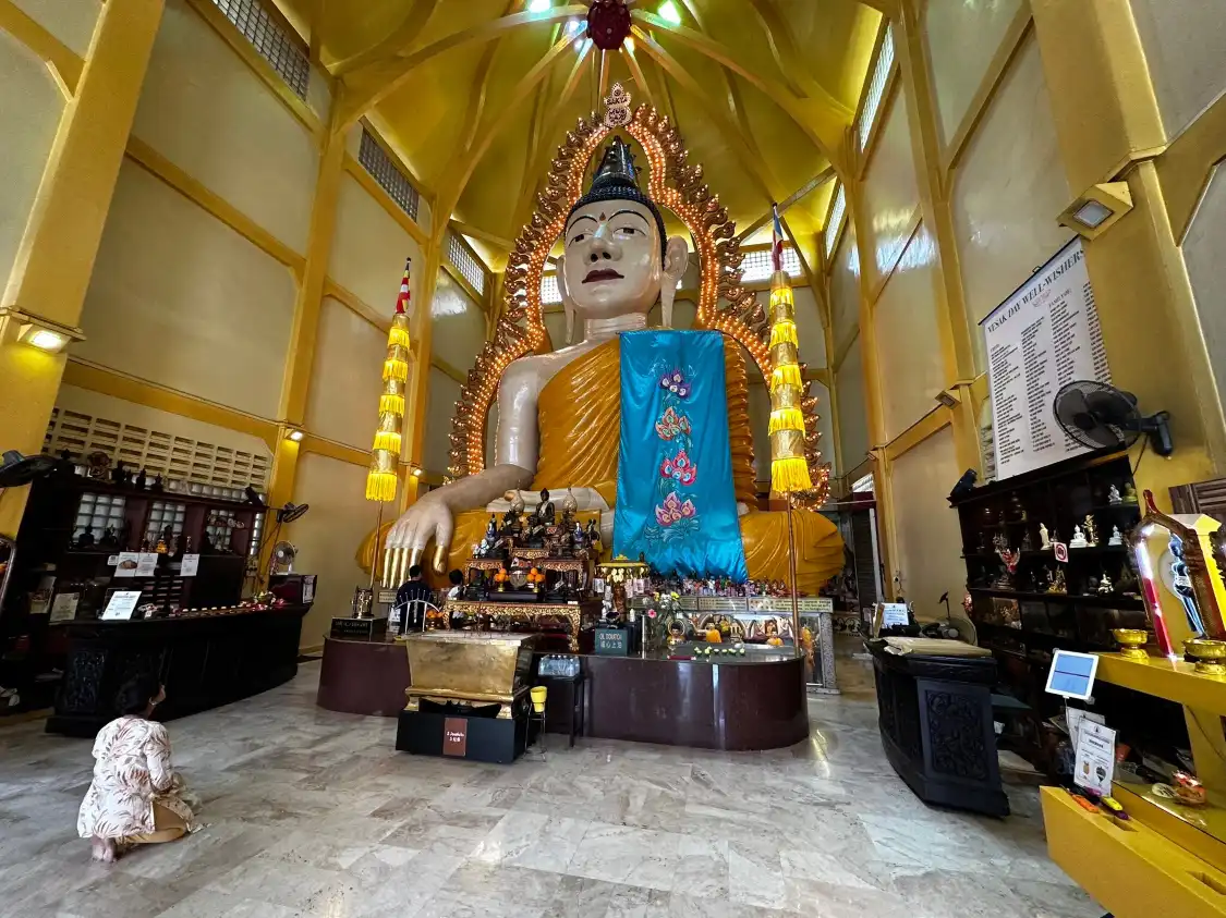 Hotels near Sakya Muni Buddha Gaya Temple