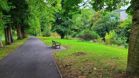 Ynysangharad War Memorial Park
