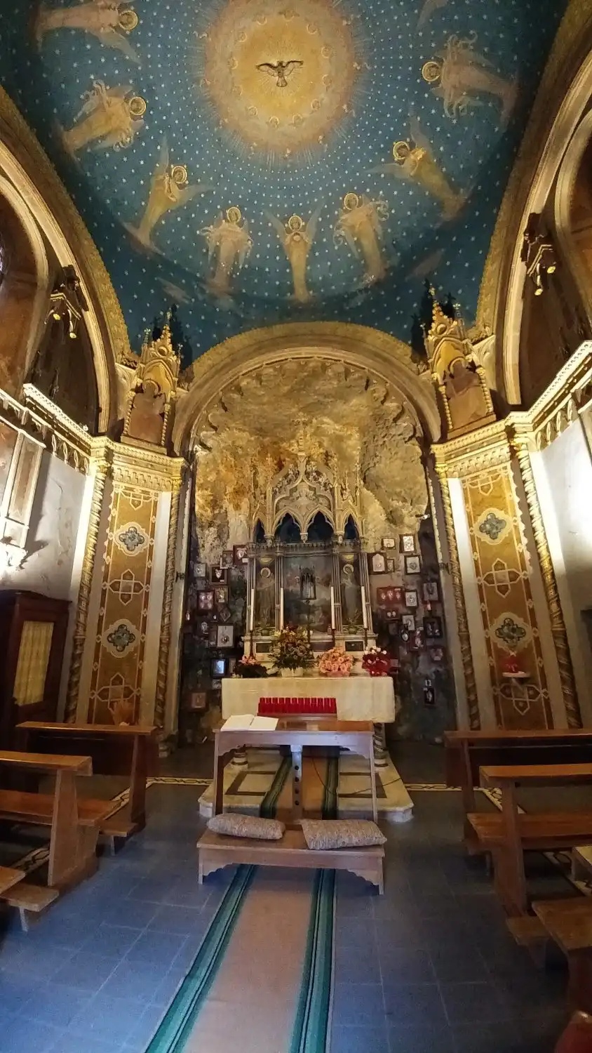 Hotel in zona Chiesa di Santa Maria dell'Annunziata (Madonna del Lago)